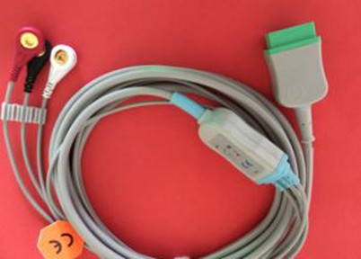 Kompatibilní vysoce kvalitní GE Marquette 3kolíkový kabel ECG, IEC / AHA, klip / snap s CE